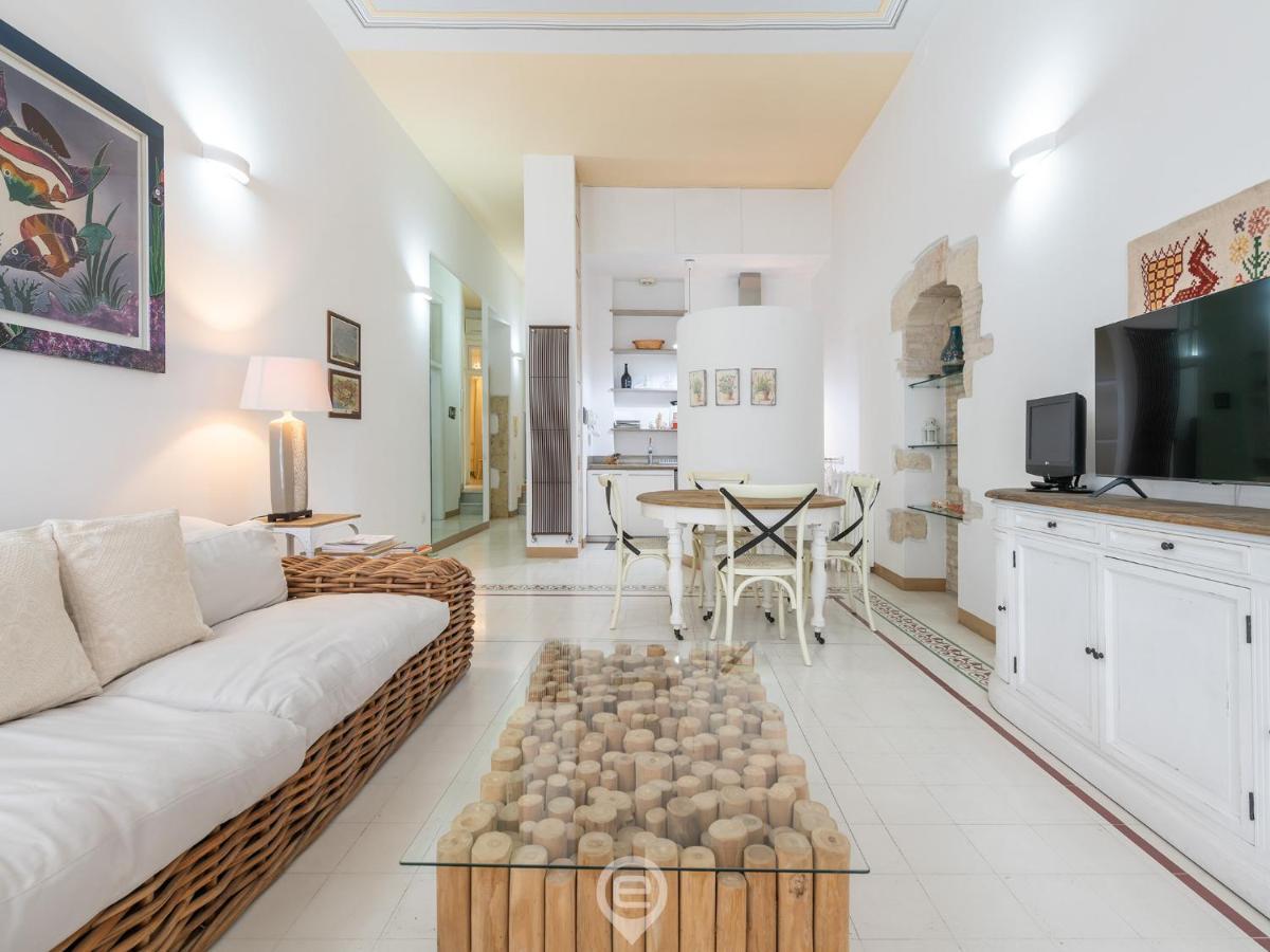 Piazza Yenne Bliss *